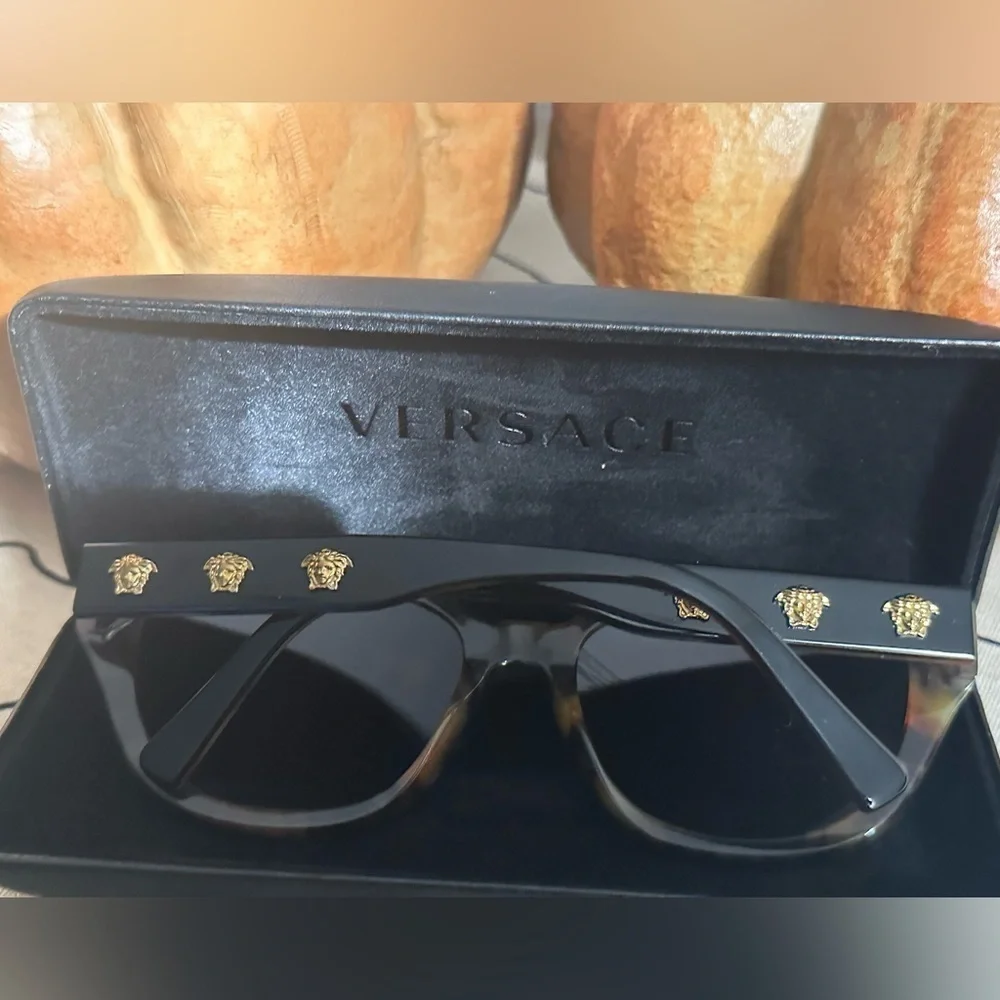Versace Sunglasses - Picture 2 of 9